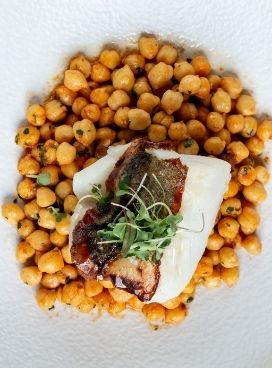 Descubre el exquisito menú Mar y Montaña en Restaurante Can Bonet, gastronomía catalana en El Retiro, Madrid